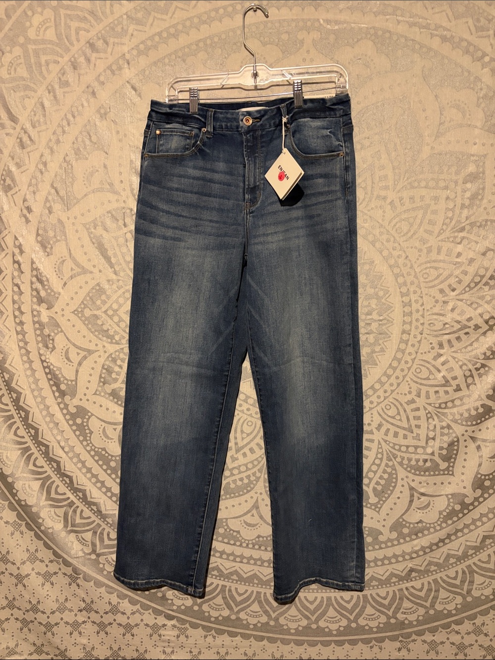 Enjean NWT Mid Waist Loose Straight Denim Jeans Size 11/30 Medium Wash